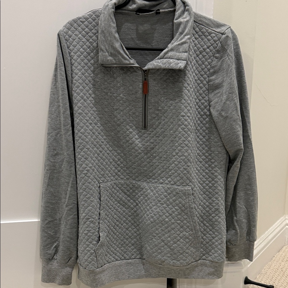 Gray Quilted half zip pullover